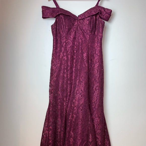 David’s Bridal Red Wine Dress - Picture 2 of 5